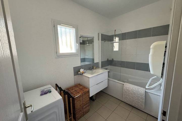 Entire apartment, Costa Verde - Appart 6 places+piscine en bord mer in Poggio-Mezzana, Corte region