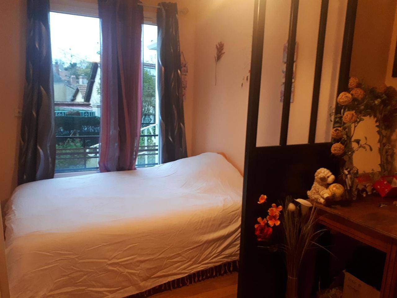 Double Room in Maintenon, Région de Chartres