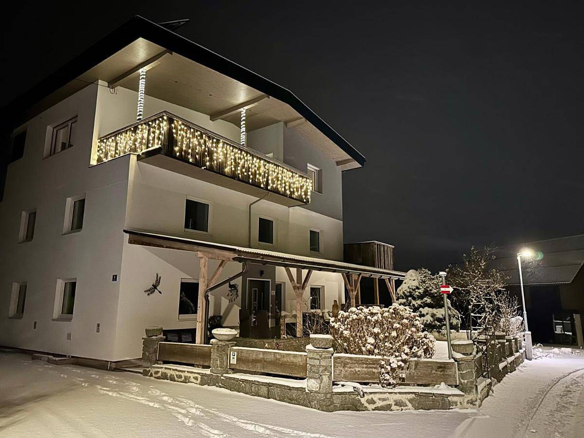 Ganze Wohnung, Tyrolyl - Ferienhaus Tirol in Stubaier Alpen, Inzing
