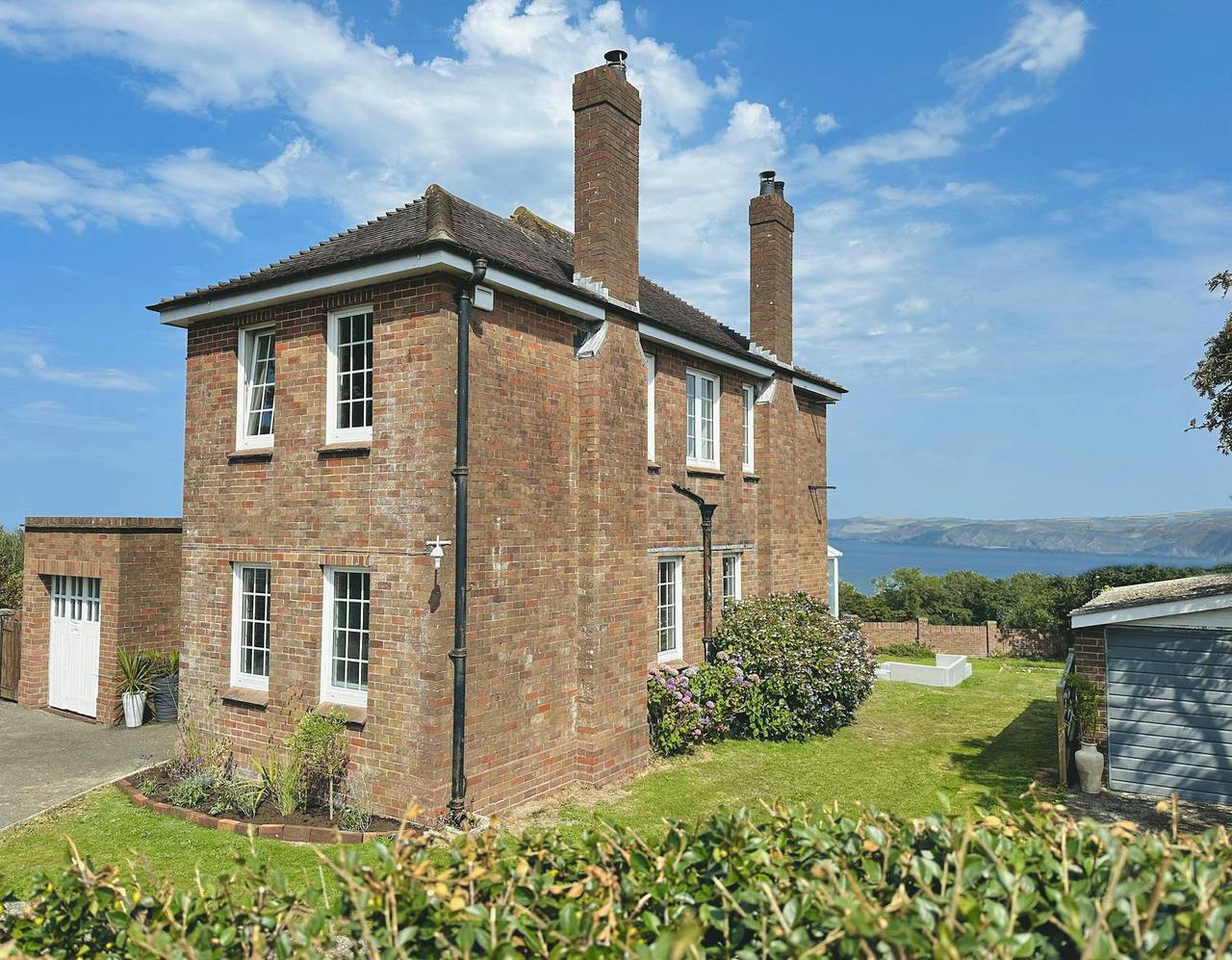 3 Hilltop Way, Aberporth in Aberporth, Cardigan Bay