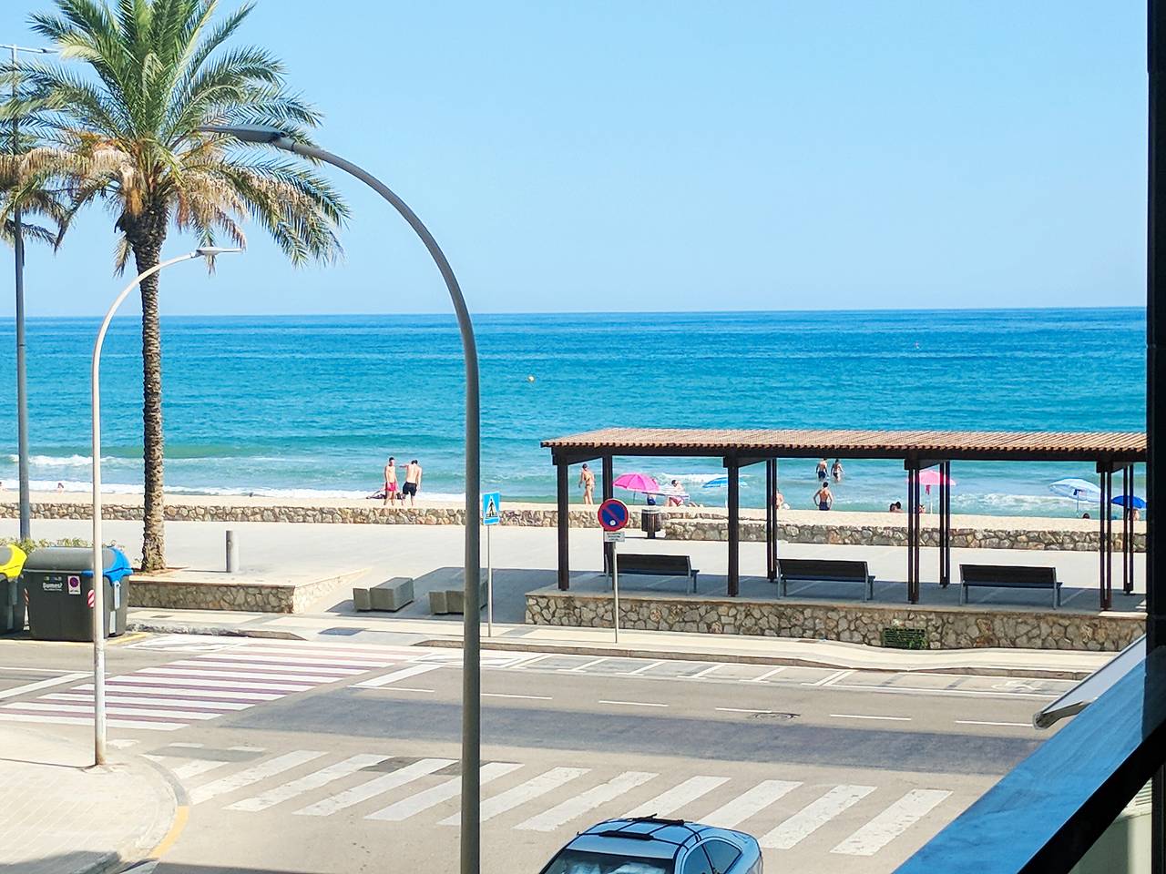 Entire apartment, Appartamento di fronte al mare, piscina, aria condizionata, parcheggio ascensore in Calafell, Costa Dorada