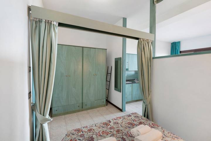 Ganze Wohnung, P.R. Club – 2-Zimmer-Apartment Faro 26 mit Meerblick, privater Terrasse & Klimaanlage in Centola, Cilento Coast