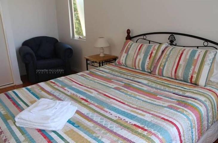 Holiday home for 6 people, with balcony and garden in Dunsborough