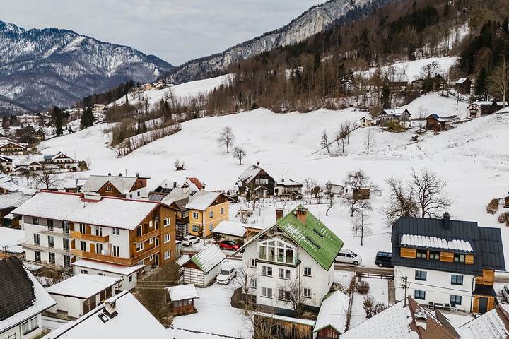 Ganze Ferienwohnung, Moderne Ferienwohnung mit Ausblick - Fewo Dg in Bad Goisern, Dachstein Salzkammergut