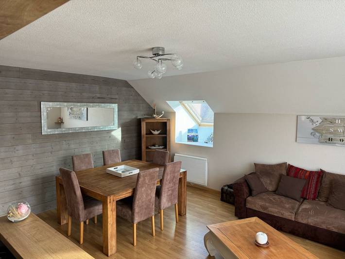 Gîte pour 6 personnes, avec balcon à Port-en-Bessin-Huppain - 4