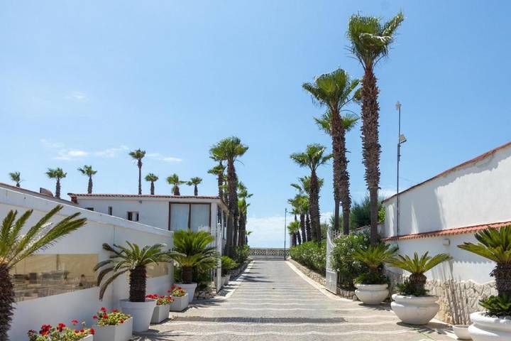 Appartamento per 4 persone, con piscina a Giugliano in Campania