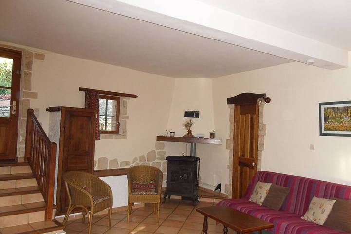 Gîte pour 10 personnes, avec jardin à Saint-Marcel-d'Ardèche - 2