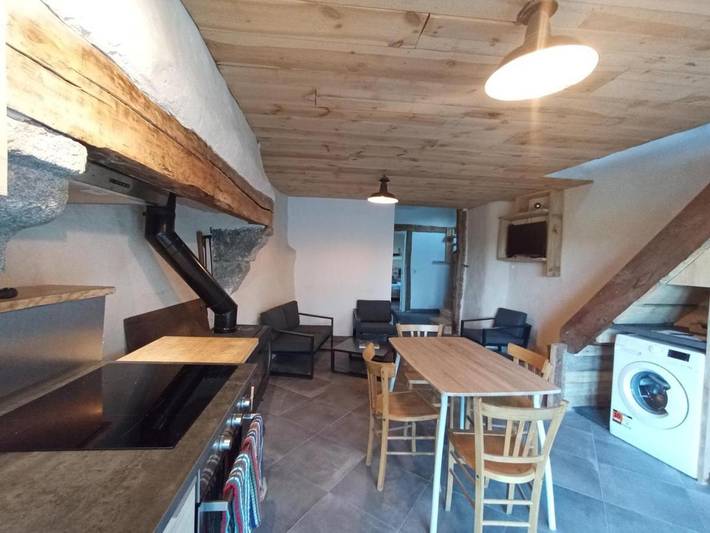 Location de vacances pour 5 personnes, avec terrasse dans Les Laubies - 2