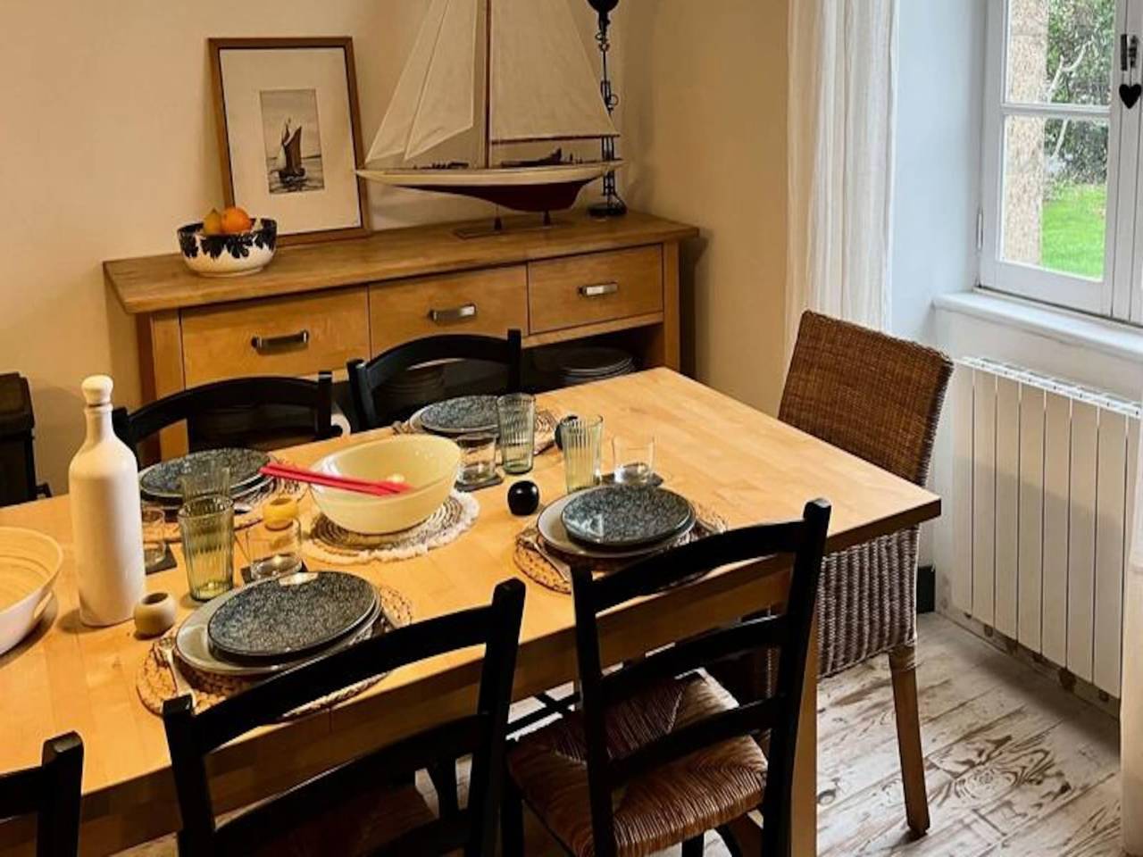 Appartement entier, Maisons & Villas pour 4 Personnes in Trégastel, Côte de Granit Rose