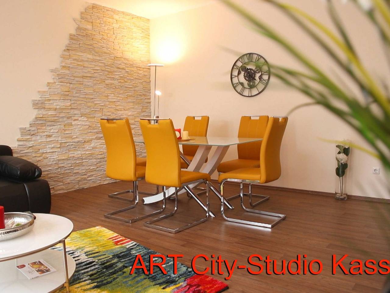 Ganze Ferienwohnung, Art City-Studio Kassel 6 in Niestetal, Hessisches Bergland
