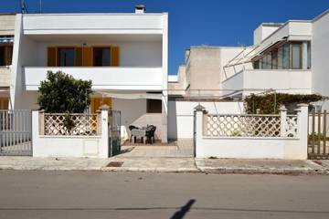 Casa Vacanza per 5 Persone in San Foca, Salento, Foto 1