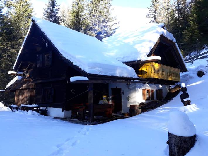 Bauernhof für 6 Personen, mit Balkon und Garten sowie Sauna in Kärnten