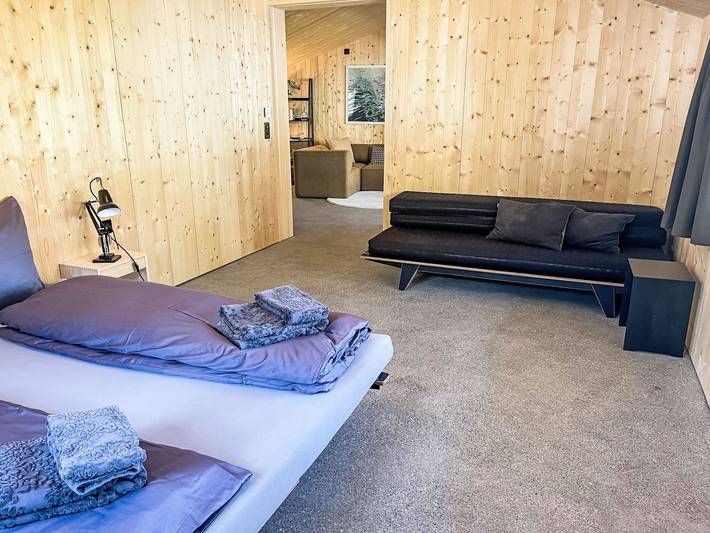 Ganze Wohnung, Charmante und neu gebaute Ferienwohnung "Teja" in Ftan, Unterengadin
