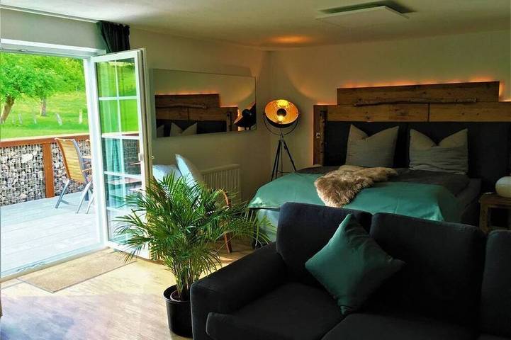 Ganze Wohnung, Ferienwohnung Auszeit - 2-Bett-Ferienwohnung Auszeit in Dahlem, Rureifel (Nordrhein-westfalen)