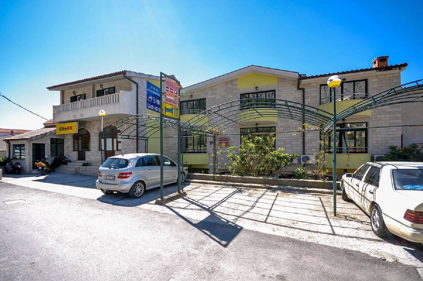Hotel a Macarsca a partire da 53€ a notte