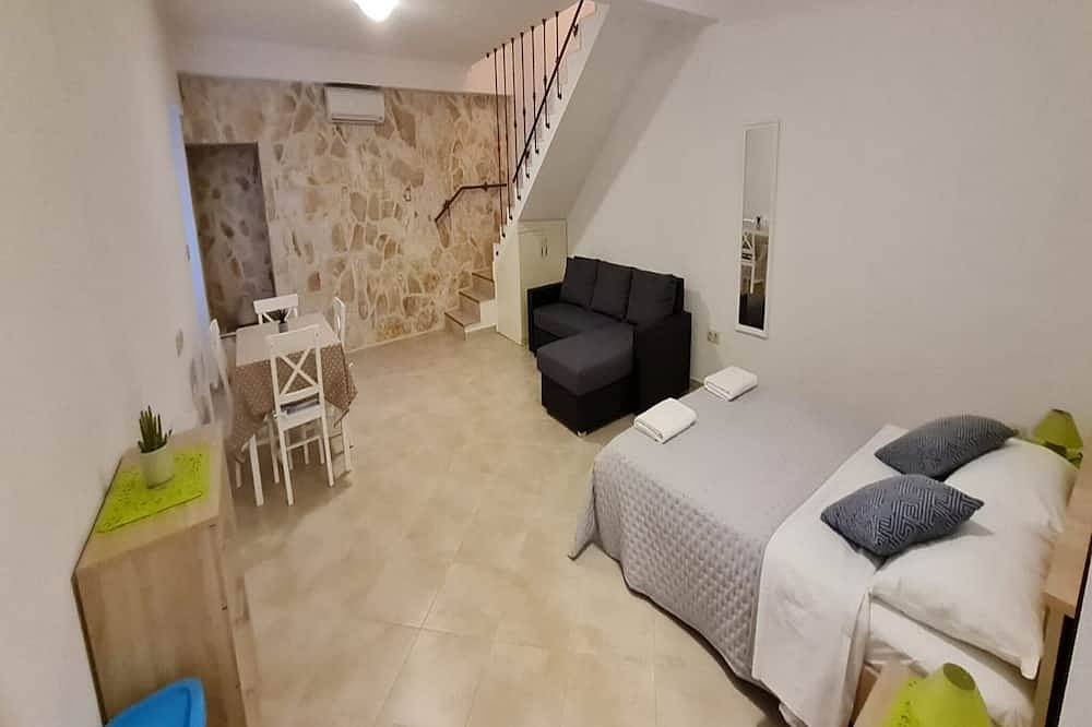 Holiday Home Mico with Swimming Pool in Drvenik, Makarska Riviera