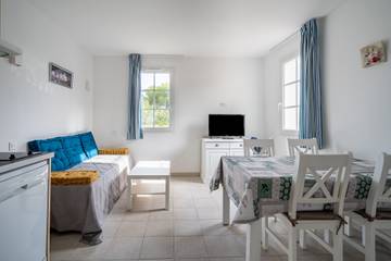 Gîte pour 4 personnes, avec piscine à Cabriès