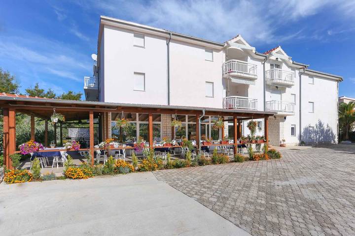 Estudio entero, Estudio a 100 m del mar  in Miline, Rogoznica
