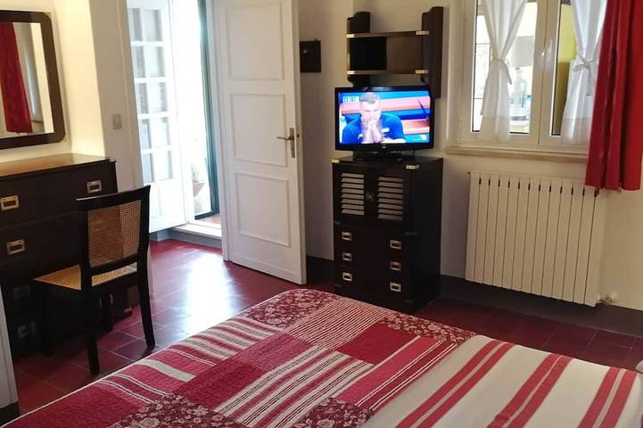 Gîte pour 5 personnes, avec balcon à Formia - 3