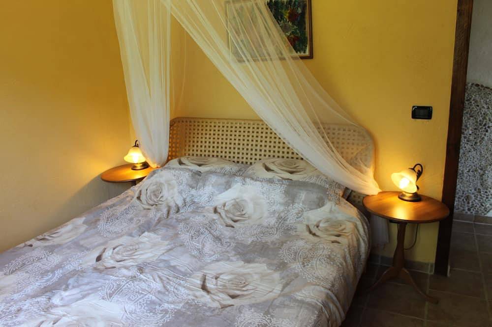 Appartement entier, Randonnée et profiter de la nature dans les Marches, en Italie au Cottage 'La Terra' in Pergola, Valle del Metauro