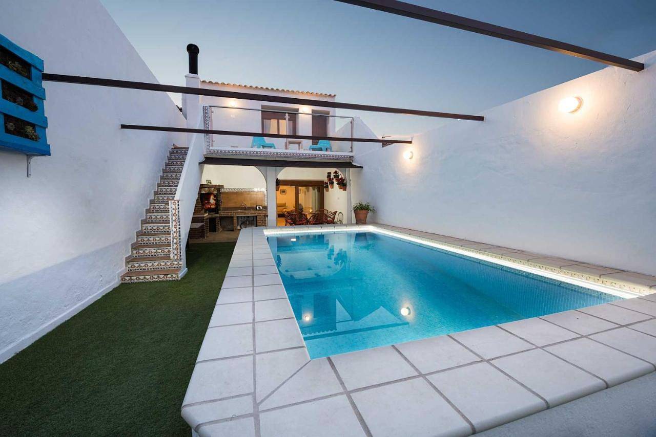 Five-Bedroom House in Casas del Cerro, Alcalá del Júcar