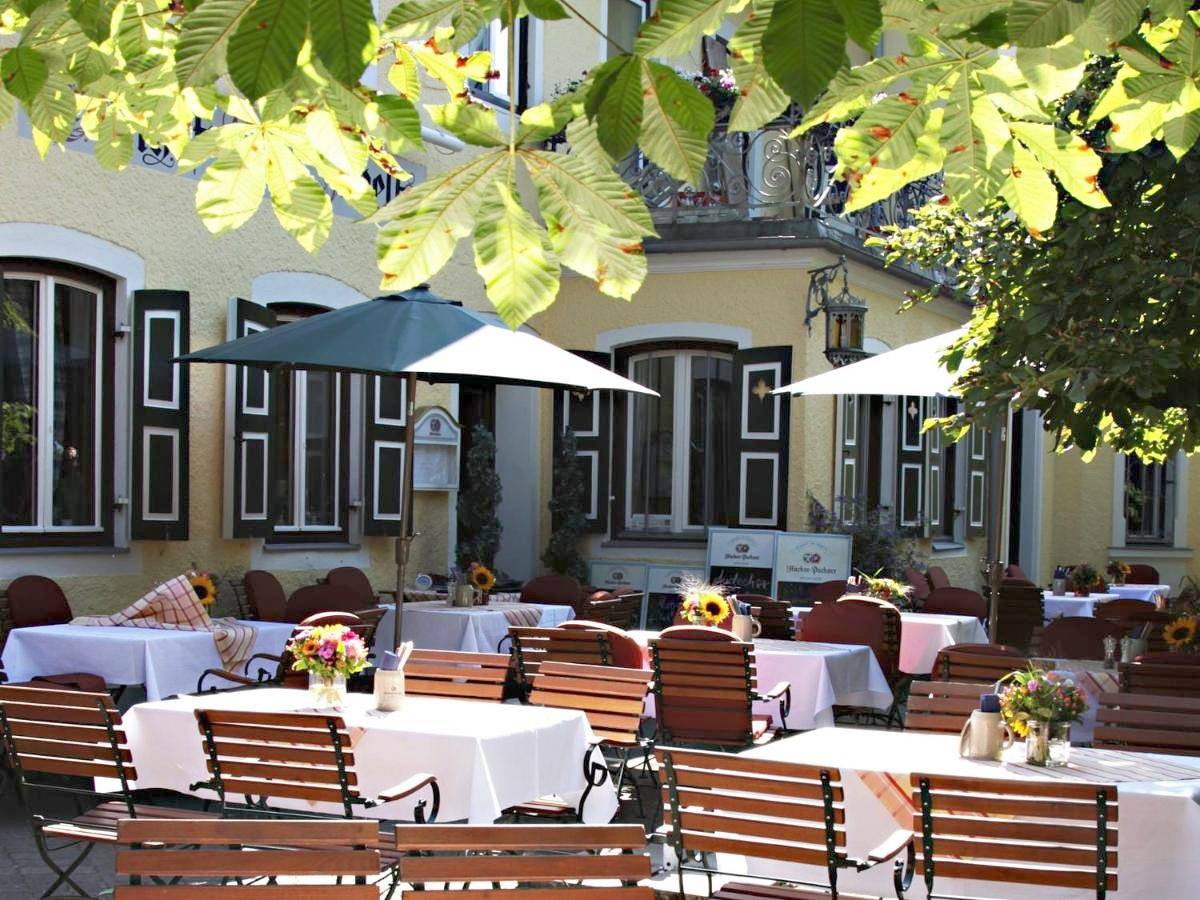 Gasthaus Poelt in Feldafing, Starnberger See