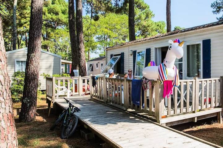 Mobil home pour 5 personnes dans Le Cheval Autrement Les Mathes