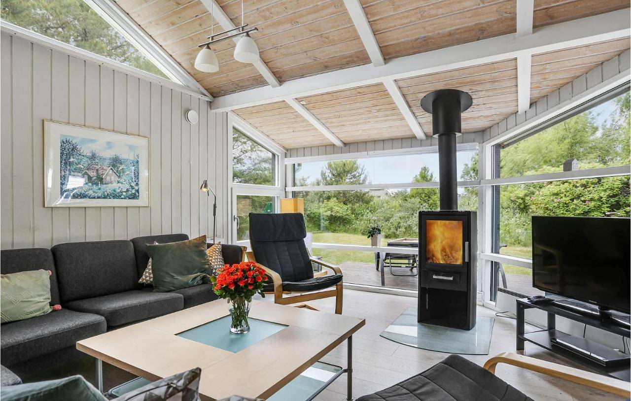 Four-Bedroom Holiday Home in Tversted, Tannisbucht