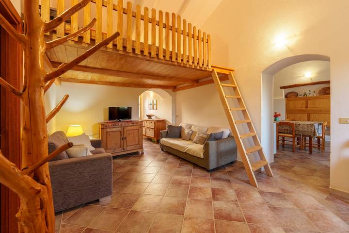 Casa vacanza per 4 persone, con Giardino a Arzachena