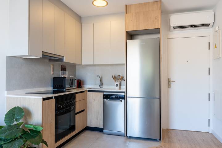 Apartamento entero, Apartamento 'Altet Bluescape' con balcón, wifi y aire acondicionado in El Altet, Elche