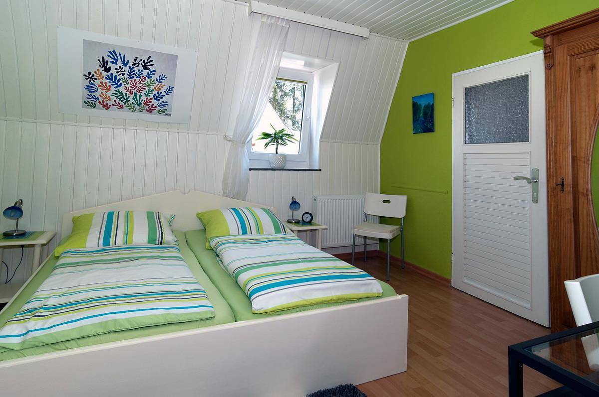 Ganze Ferienwohnung, Ferienwohnung u. Pension Maria Schmitz in Monreal, Osteifel