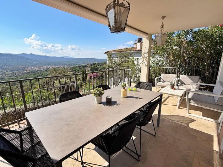 Casa rural para 6 personas, con terraza además de piscina y jardín en Santa Cristina de Aro - 4