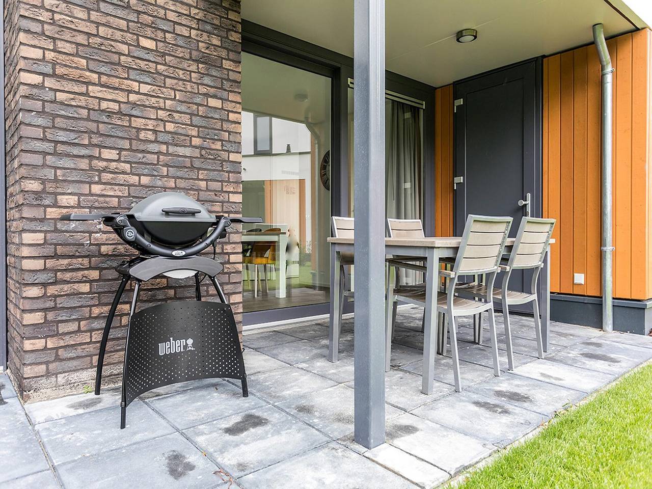 Bungalow in Limburg met Subtropisch Zwembad in Limburg