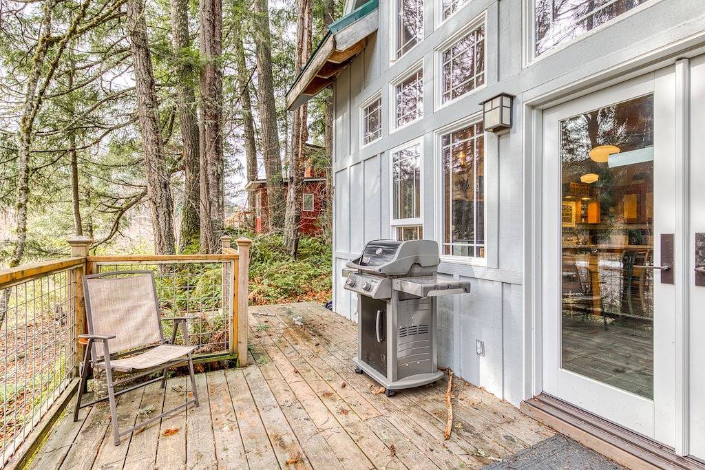 Schöne am Fluss zu Hause, in der Nähe Ski fahren, Angeln und vieles mehr! in Welches, Mount Hood