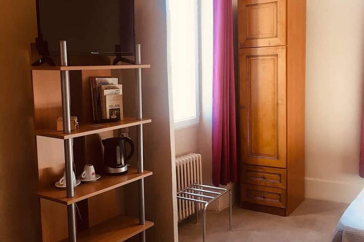 Gîte pour 14 personnes, avec jardin à Écueillé - 3