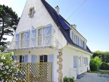Gîte pour 6 personnes, avec terrasse dans Plage Ty Bihan