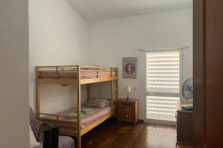 Bonito chalet con piscina privada, terraza, jardín y parque infantil in Santa Bárbara de Nexe, Distrito de Faro