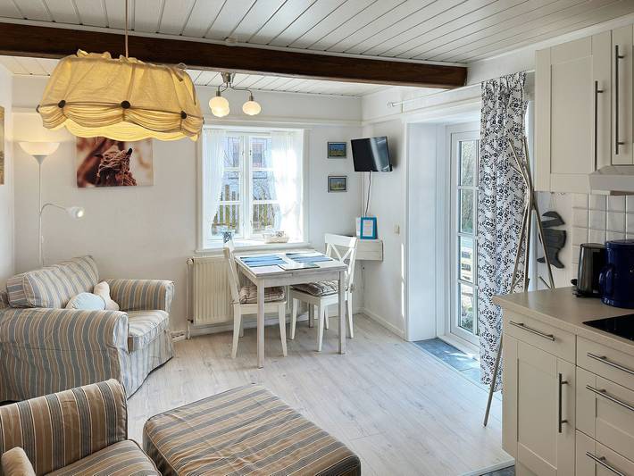Ferienwohnung für 2 Personen, mit Terrasse und Garten in Süddorf - 2