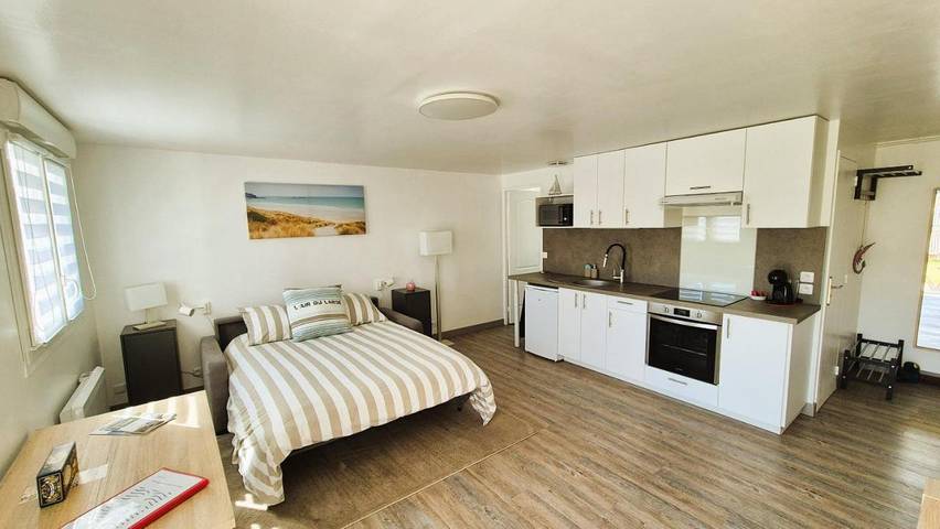 Gîte pour 2 personnes, avec jardin à Surtainville - 3