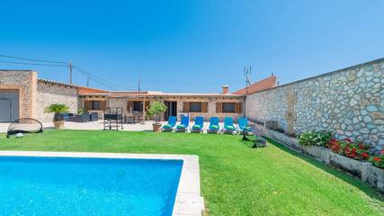 Villa in Sa Pobla, North Majorca für 7 