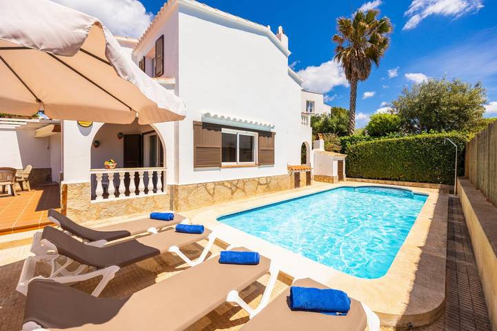 Location de vacances pour 6 personnes, avec jardin et terrasse à Port d'Addaia - 2