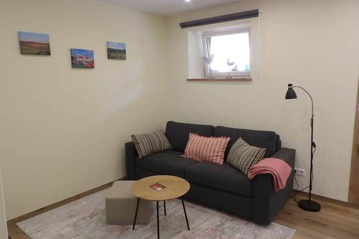 Ganze Wohnung, Neu renoviertes Appartement (40qm) ideal für Familien für bis zu 4 Personen in Weikersheim, Taubertal