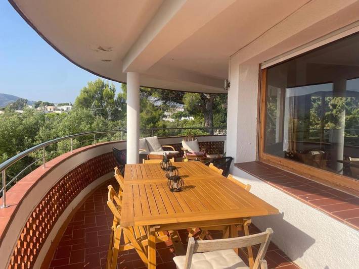 Casa rural para 12 personas, con Terraza y Jardín además de Piscina y Vistas en Llansá - 4