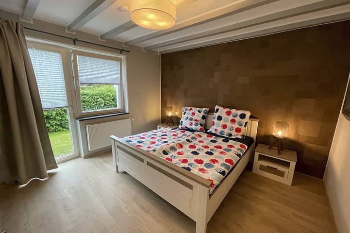 Ferienhaus für 6 Personen, mit Garten und Terrasse - 1