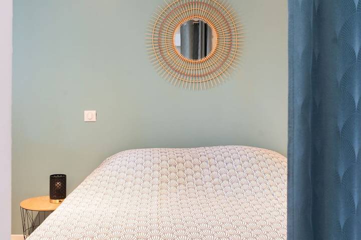 Gîte pour 4 personnes, avec jardin ainsi que terrasse et piscine, animaux acceptés à Sadirac - 3