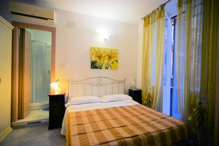 Maison d’hôte pour 2 personnes, avec balcon et vue dans Levanto - 3