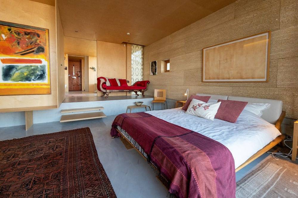 Modernes 3-Bett-Haus mit Infinity-Pool und Blick auf die Landschaft in Villars, Regionaler Naturpark Luberon