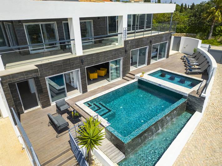 Ferienhaus für 16 Personen, mit Balkon und Terrasse sowie Garten in Albufeira - 3