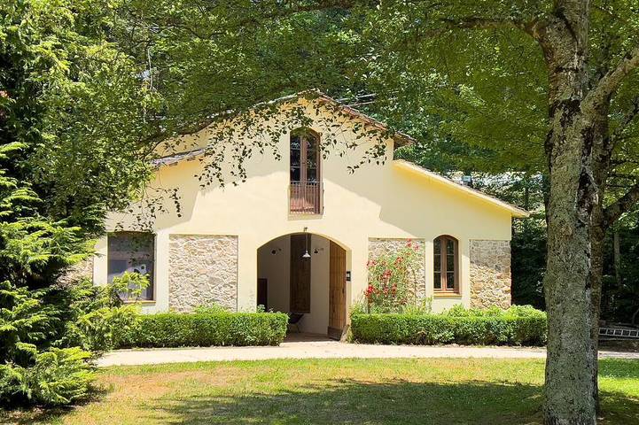 Casa rural para 10 personas, con balcón y jardín - 1