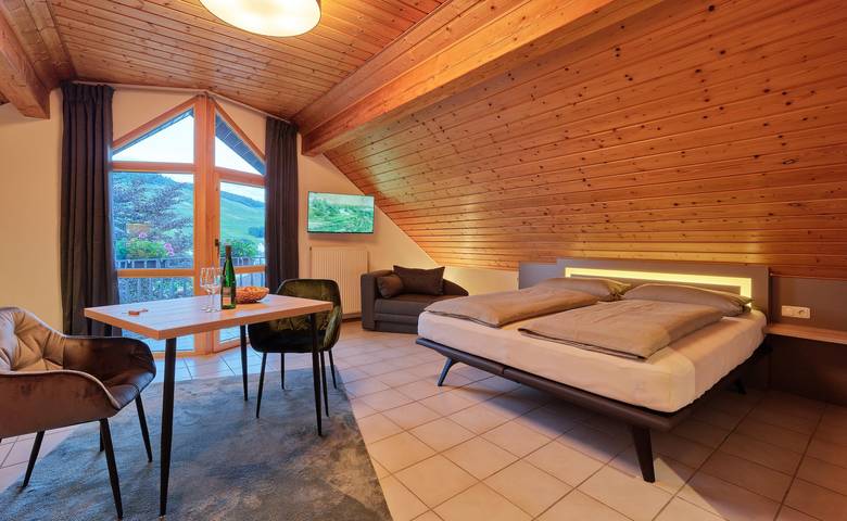 Ferienwohnung für 2 Personen, mit Terrasse und Garten in Lieser - 4